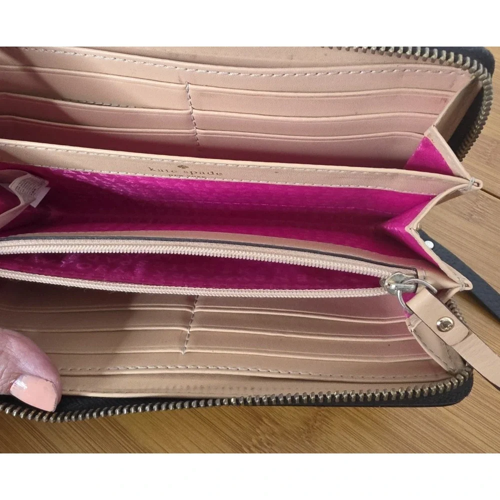 Kate Spade Black / Pink Zip‎ Around Neda Pebbled Leather Wallet/ Purse/Clutch